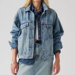 Levi's Denim 90s Trucker Medium Wash Jacket